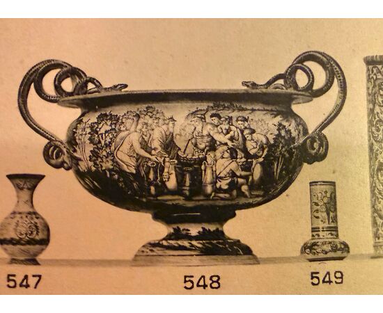Large majolica vase decorated with a historical scene. Molaroni. Pesaro.