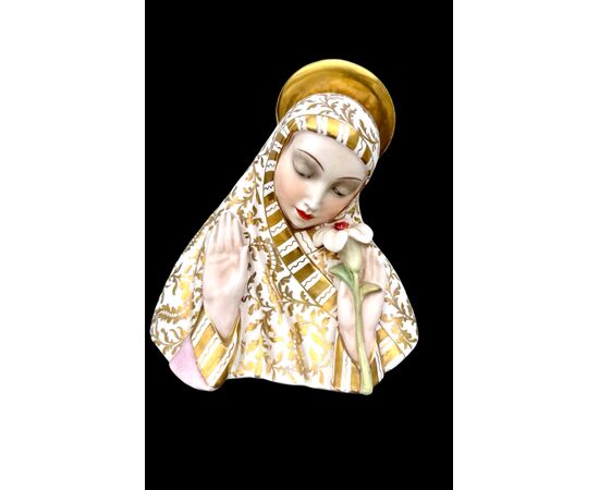 Ceramic bust of Madonna with gold decorations. Cacciapuoti.