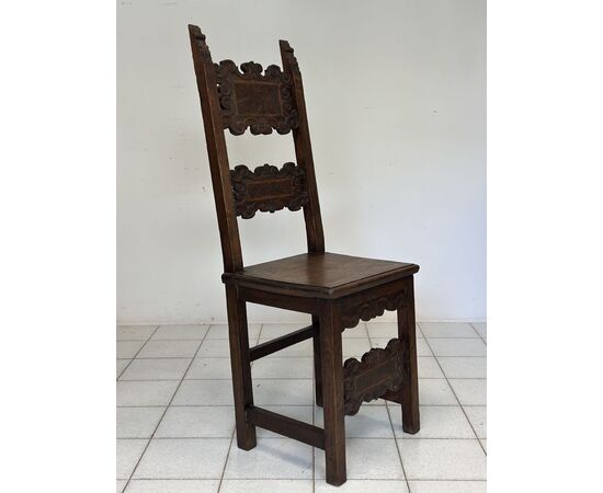 Louis XIV walnut carved folder chair. Lombardy 17th century