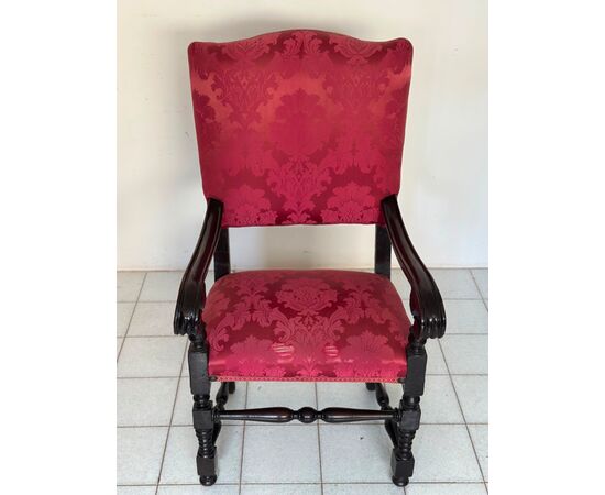 Trono seggiolone in noce . Bologna XVIII secolo