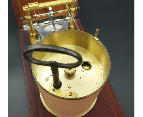 Barographic altimeter for aviation 0-4000 meters, Jules Richard, 1932.
