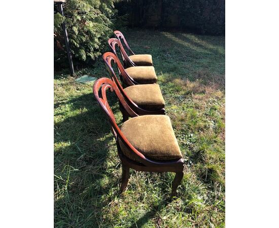 Four gondola chairs