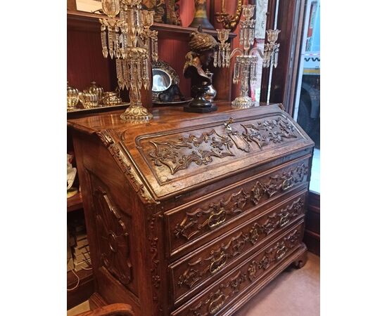 17th century slant-front desk