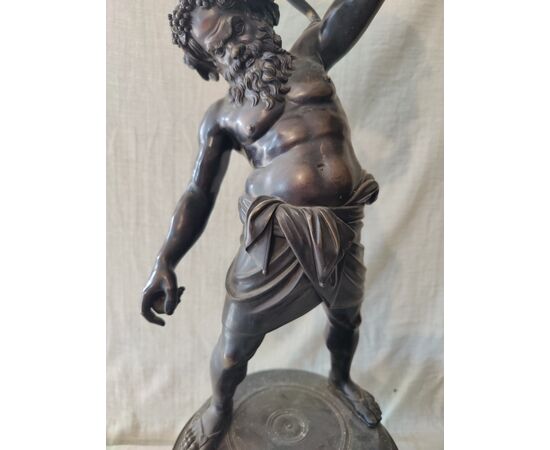 Strepitosa scultura in bronzo raffigurante Sileno - H 62 cm