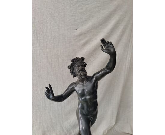 Bellissima scultura raffigurante Fauno danzante - H 80 cm