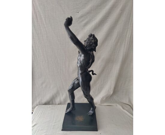 Bellissima scultura raffigurante Fauno danzante - H 80 cm
