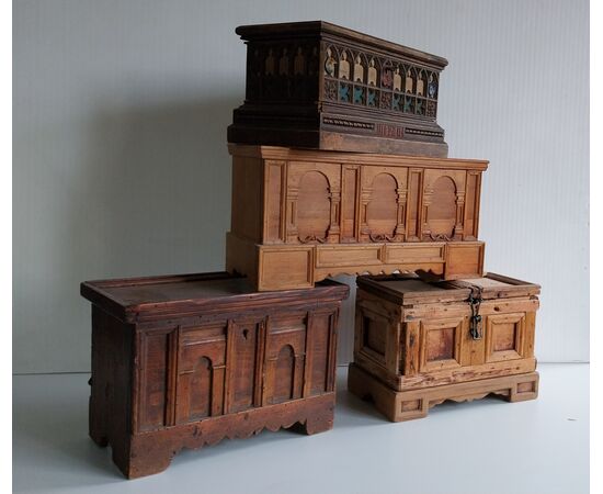 Chest models