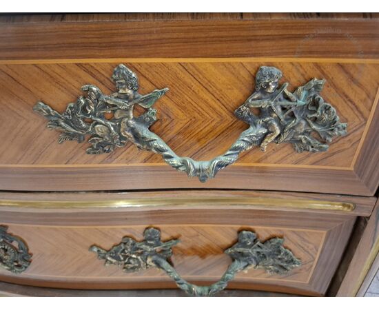 Louis XV chest of drawers