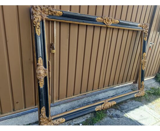 Elegant late 19th century frame