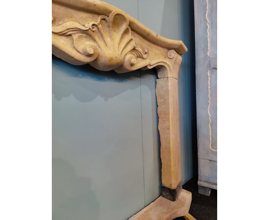 Elegante camino in marmo nembro rosa con soglia - 119 x H 102 cm - Venezia