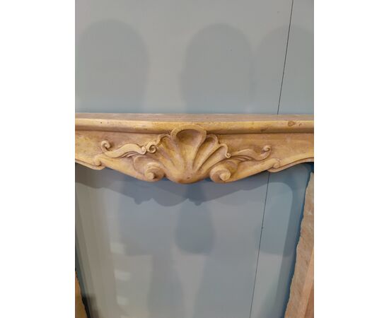 Elegante camino in marmo nembro rosa con soglia - 119 x H 102 cm - Venezia