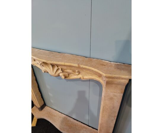 Elegante camino in marmo nembro rosa con soglia - 119 x H 102 cm - Venezia