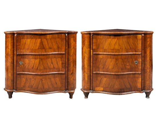 Pair of walnut veneer corner cabinets. Venice, 18th century.