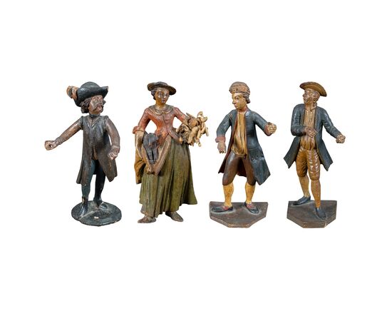 Quattro sculturine da tavolo - Gruppo di popolani - Venezia, fine XVIII secolo. Quattro sculturine da tavolo - Gruppo di popolani - Venezia, fine XVIII secolo.