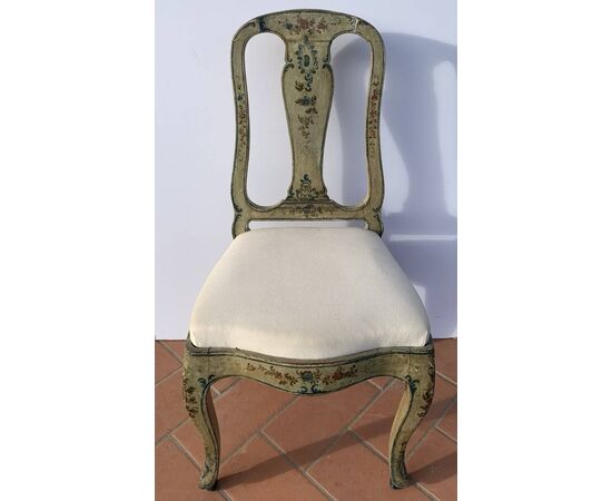 Carved, lacquered, and painted wooden chair. Genoa, 18th century. Carved, lacquered, and painted wooden chair. Genoa, 18th century.