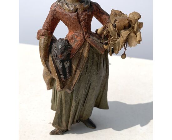 Quattro sculturine da tavolo - Gruppo di popolani - Venezia, fine XVIII secolo. Quattro sculturine da tavolo - Gruppo di popolani - Venezia, fine XVIII secolo.