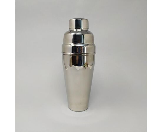 1960s Gorgeous Italian Cocktail Shaker in Stainless Steel
