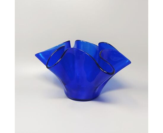 1970s Blue Vase "Fazzoletto" by Dogi in Murano Glass. Made in Italy