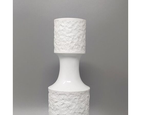 1970s Stunning Space Age White Vase in Bavaria's Porcelain. Made in Germany