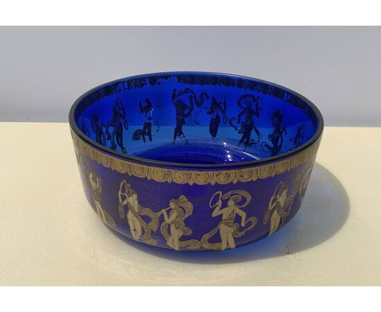 Murano blown glass bowl, painted in gold and polychrome - Barovier & Toso manufacture. Murano, late 19th century.