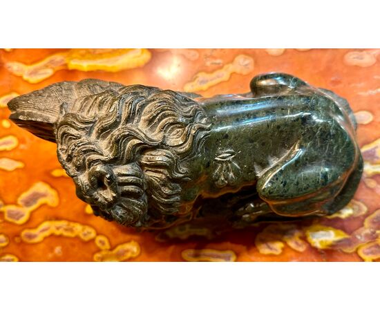 GRAND TOUR MARLE SCULPTURE OF THE LION OF LUCERNE - 19th century.