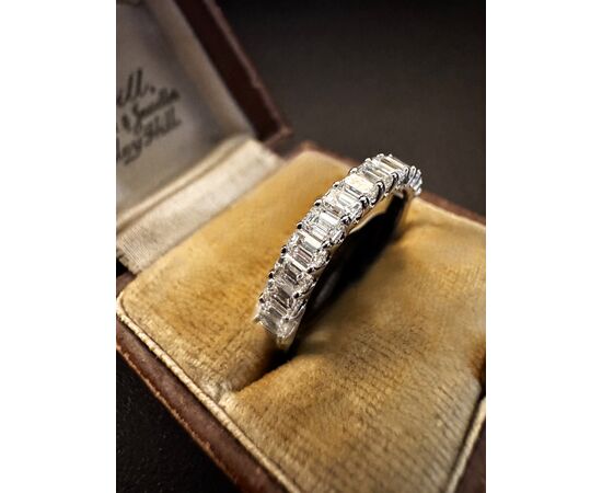 Anello  con  Diamanti Anello  con  Diamanti