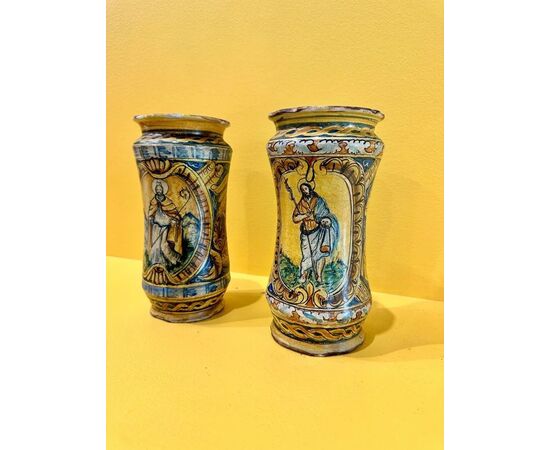 
Coppia di Albarelli in Maiolica Siciliana XIX secolo