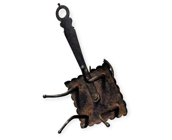 17th century wrought and engraved iron lamp