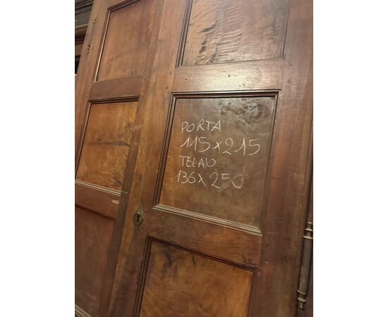 STIP225 - N. 4 walnut convent wall jambs, complete with frame, 18th century, different sizes