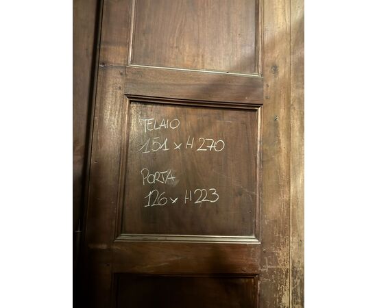 STIP225 - N. 4 walnut convent wall jambs, complete with frame, 18th century, different sizes