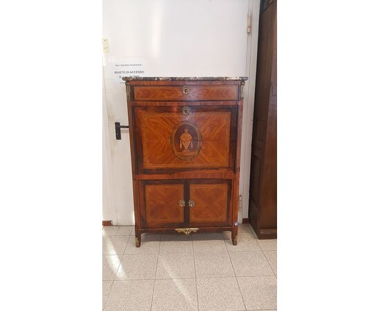Secretaire