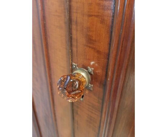 One-door wardrobe