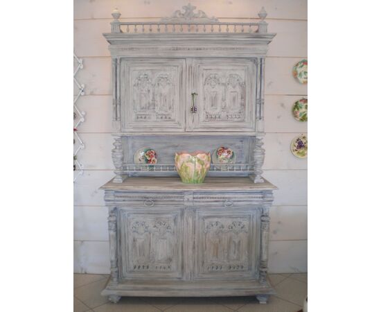 Shabby chic cupboard
