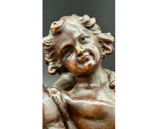 Scultura in Legno Scolpito - Putto con Cane Epoca: XIX secolo