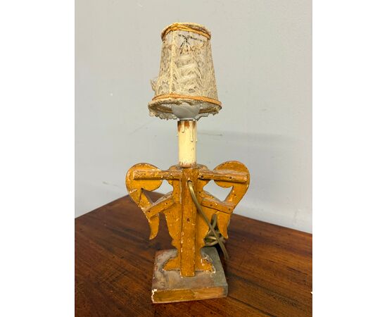 Antico lume porta palme, XVI, in legno e argento meccato, 36x19cm