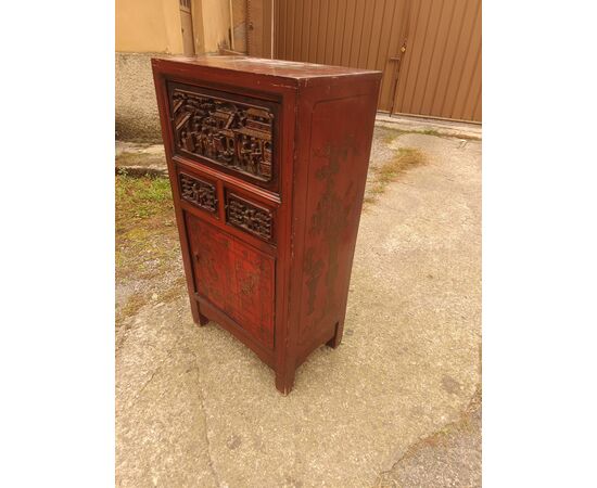 Piccolo mobile a due scomparti cm. 54 x 34 x 100