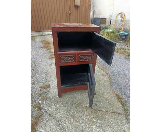 Piccolo mobile a due scomparti cm. 54 x 34 x 100
