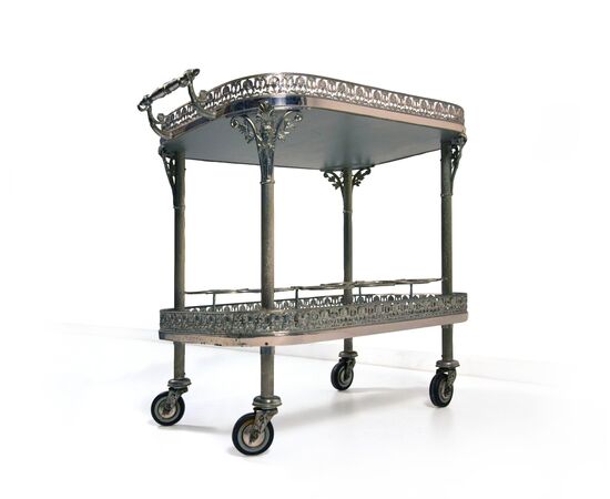 Carrello portavivande in metallo argentato, XX secolo
