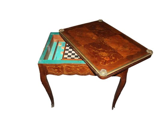 Elegante tavolino da gioco francese in stile Transizione, fine XIX secolo