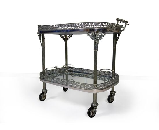 Carrello portavivande in metallo argentato, XX secolo