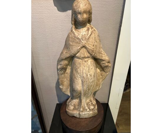 Extremely rare 17th-century Madonna in white marble