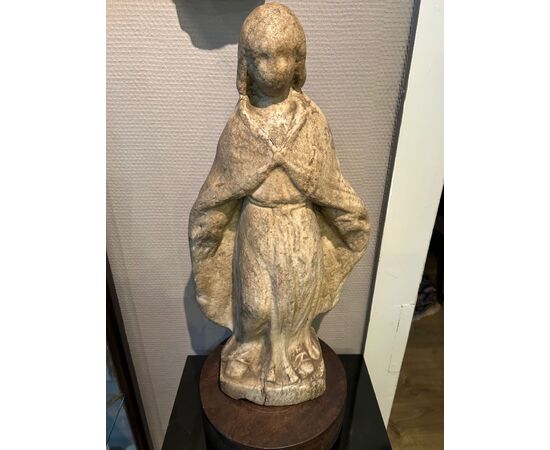 Extremely rare 17th-century Madonna in white marble