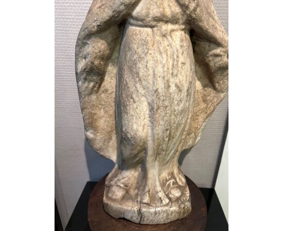 Extremely rare 17th-century Madonna in white marble