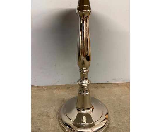 Tavolinetto vassoio vintage, da nave, in metallo cromato, 68x47cm. Stato molto buono.