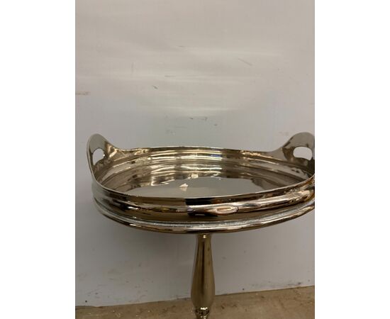 Tavolinetto vassoio vintage, da nave, in metallo cromato, 68x47cm. Stato molto buono.