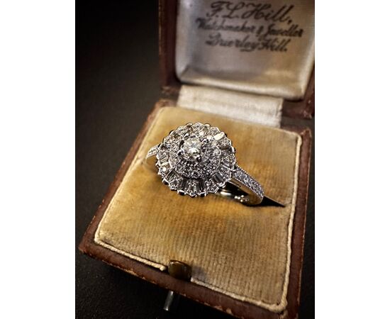 Anello  con  Diamanti
