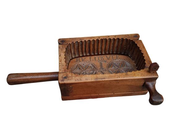 Refined butter mold, Lombardy Alps, 19th century