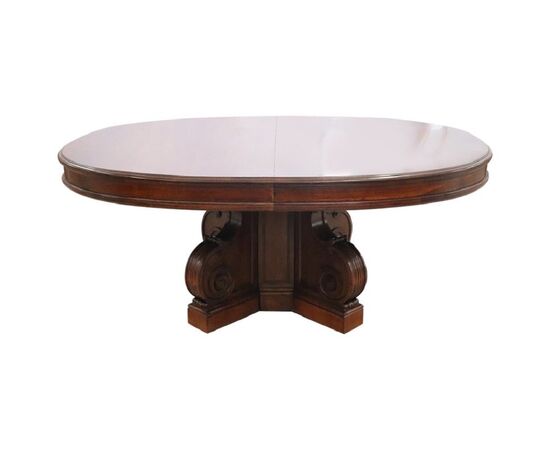 Impressive oval table extendable up to 7.80 meters, 19th century