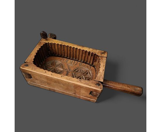 Refined butter mold, Lombardy Alps, 19th century