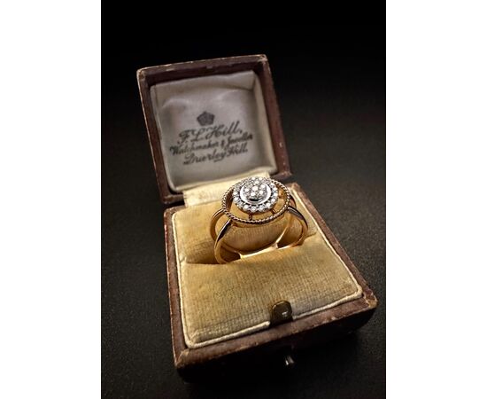Anello  con  Diamanti Anello  con  Diamanti